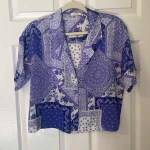 Pleione cropped button down top